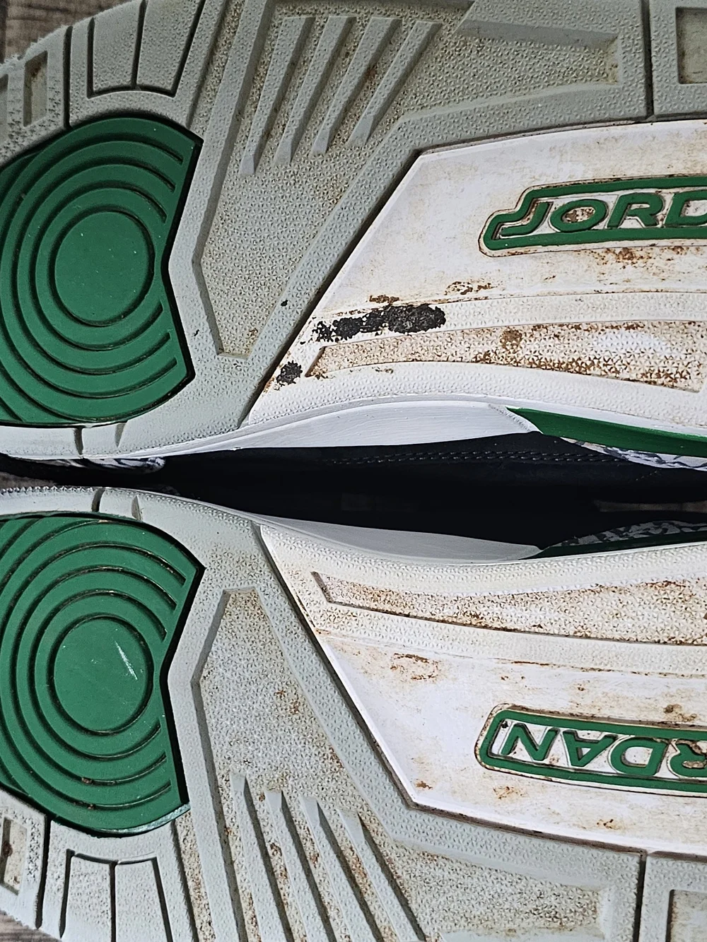 Jordan Men’s Black, White & Green Athletic Shoes